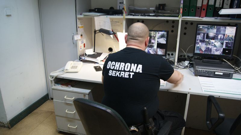 ochroniarz w pracy